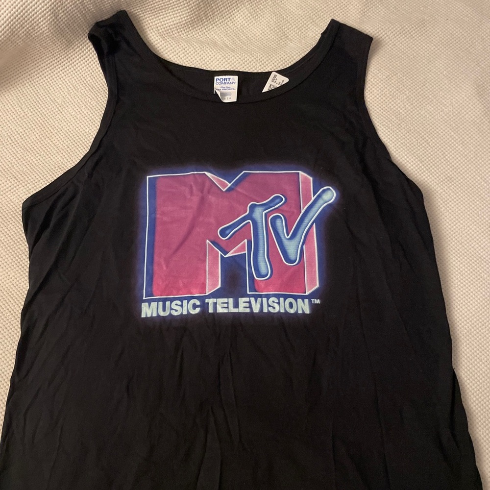 Mens MTV tank top size Large